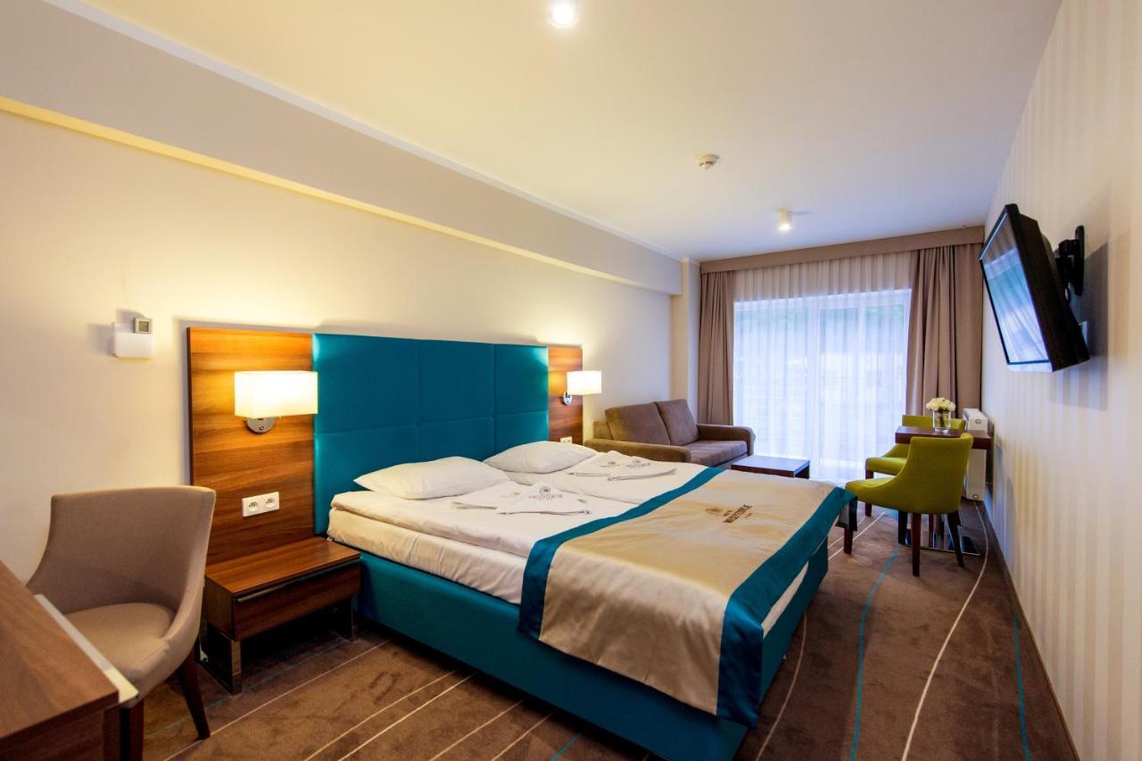 Aparthotel Przy Plazy Miedzyzdroje Bagian luar foto