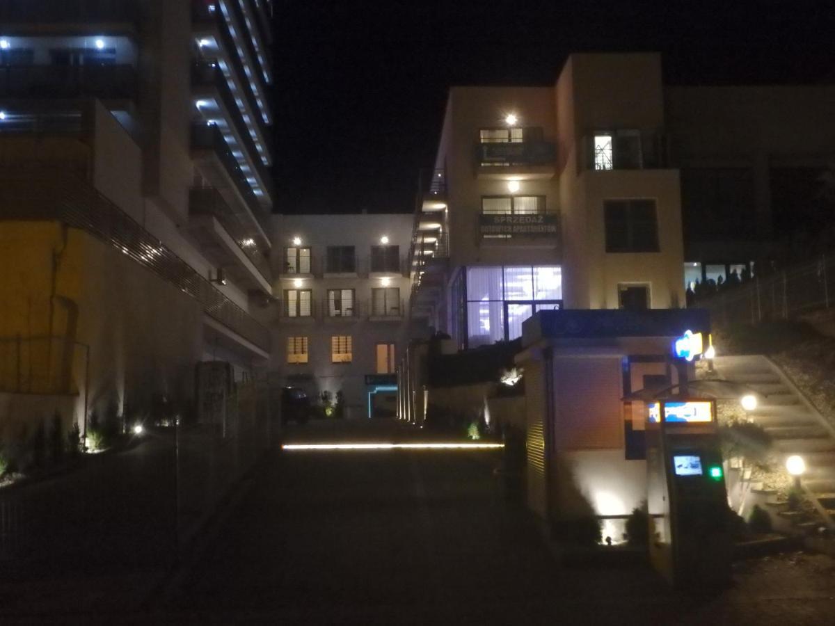 Aparthotel Przy Plazy Miedzyzdroje Bagian luar foto